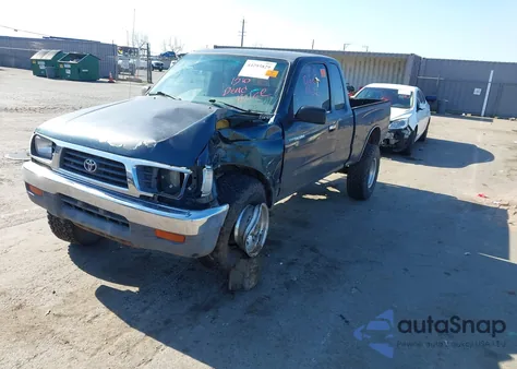 1996 Toyota Tacoma Xtracab из США, поврежденный, VIN 4TAWN72NXTZ209691